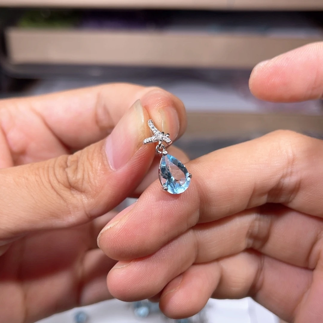 颈饰托帕石银S925镶嵌托帕石021