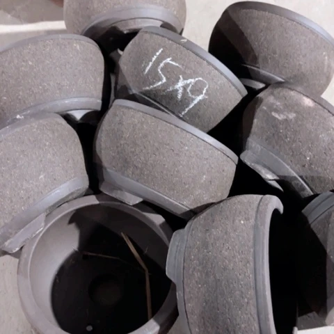 100-10。           15-9