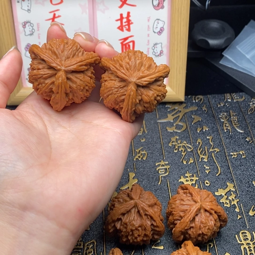 健***身文玩核桃吊坠白狮11111111111