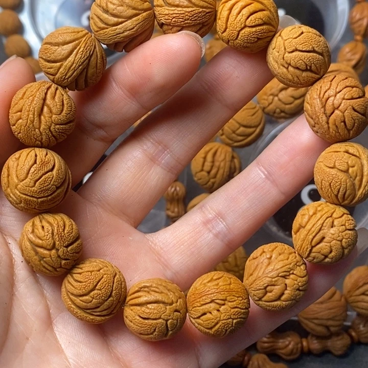 文玩核桃吊坠秦岭野生龙纹桃核17