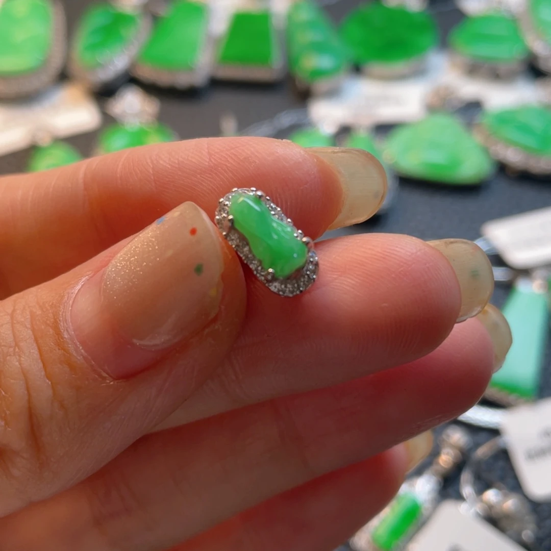 翡翠银S925镶嵌吊坠(不含链)