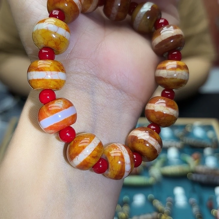 合金颈饰玛瑙/玉髓