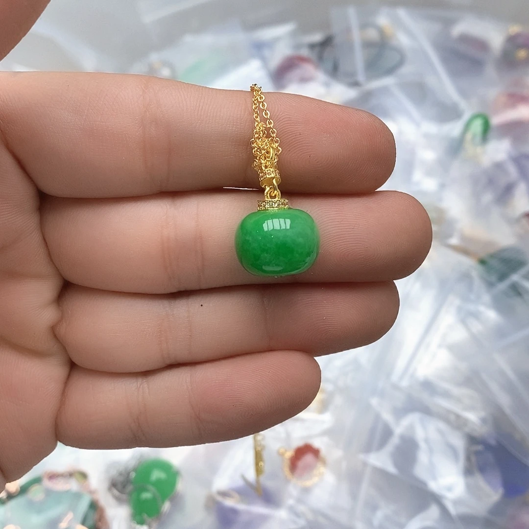 翡翠未镶嵌戒指88