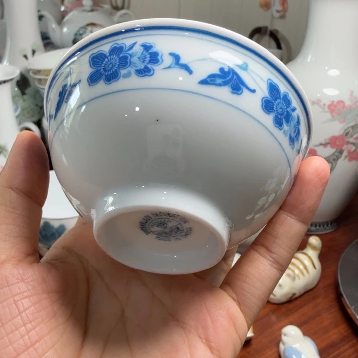 醴陵釉下手绘钻石款茶碗9厘米矿点