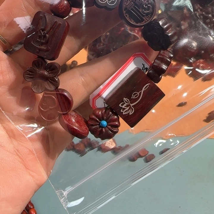 金***娃檀香紫檀（小叶紫檀）