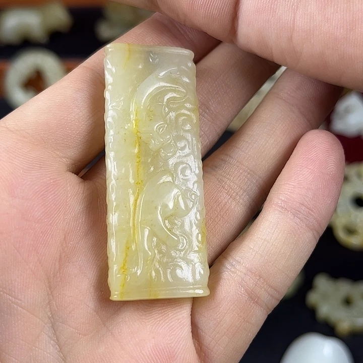 和田玉（糖玉）未镶嵌颈饰