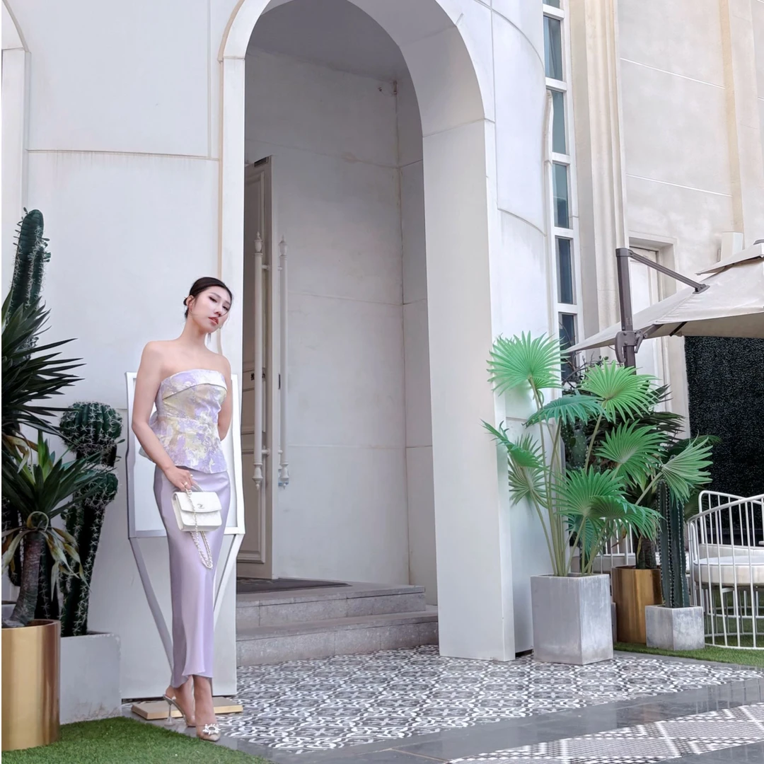 【旧城花落】显瘦油画提花晕染抹胸上衣出街洋气衣服女夏季外穿性感