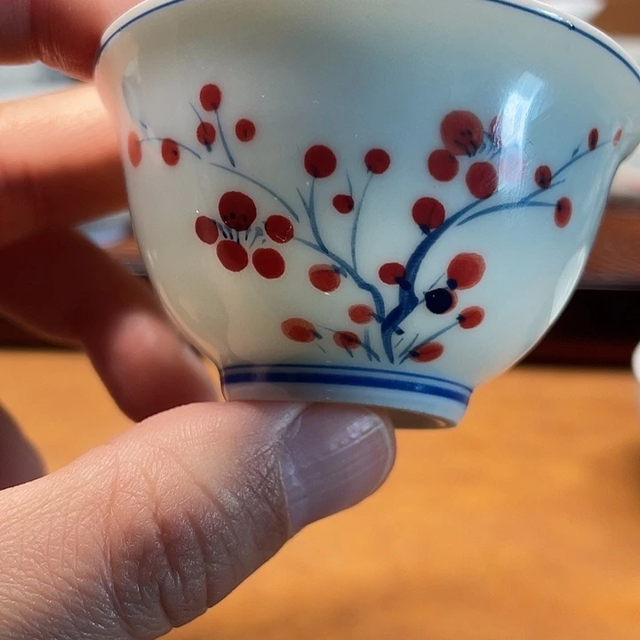 ****手绘梅花杯子40毫升