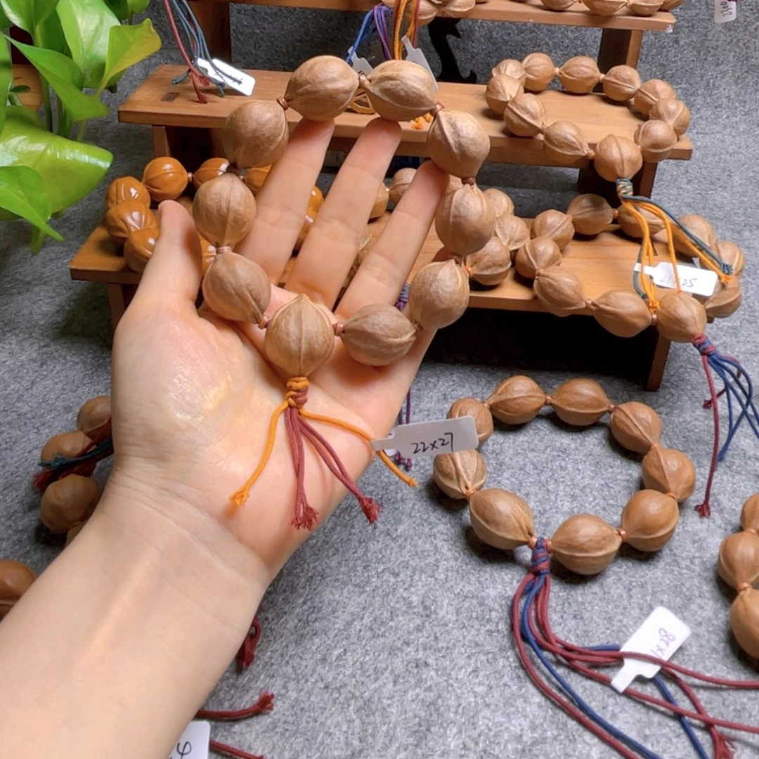 我***谁手串橄榄核梅林铁核2227