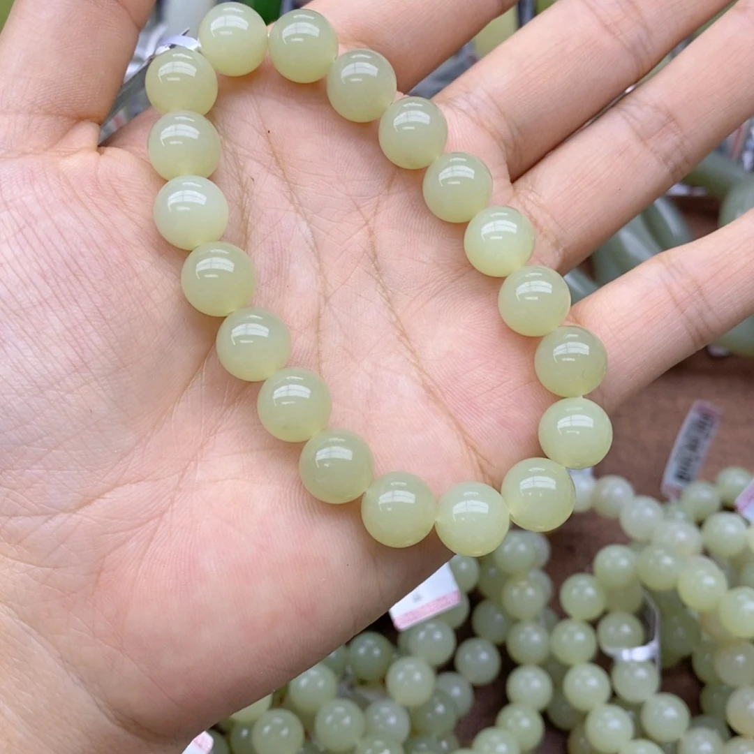 芳***手串未镶嵌和田玉卡10