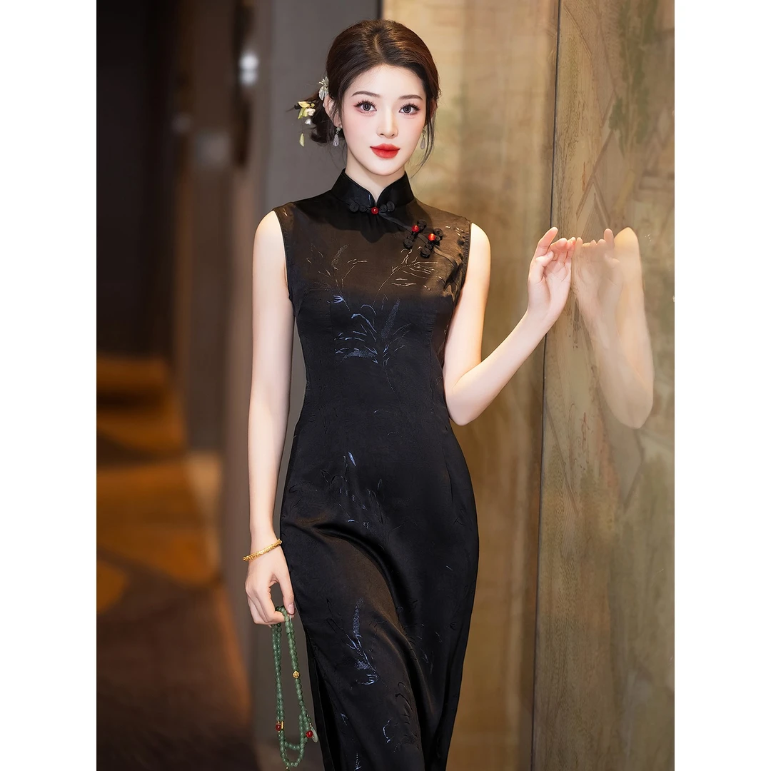 新中式年轻款绝美改良黑色旗袍2025年时尚新款大气修身日常高端女