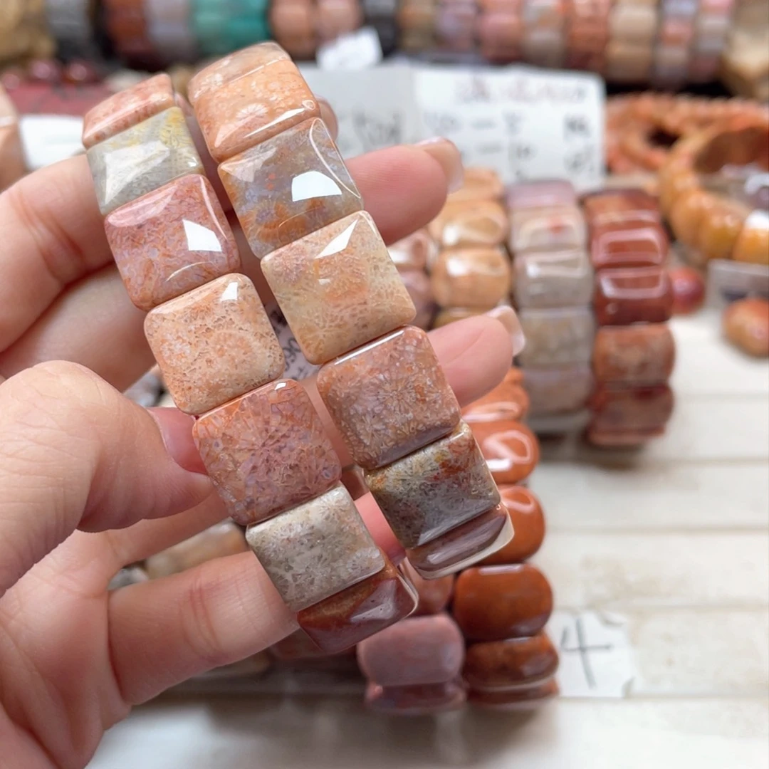 未镶嵌手链硅化玉H****y153