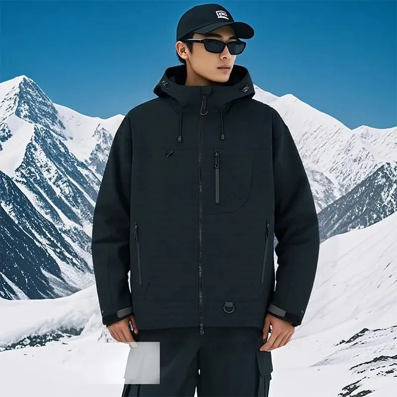 户外冲锋外套男女同款时尚运动连帽百搭夹克防风防泼水登山服潮牌