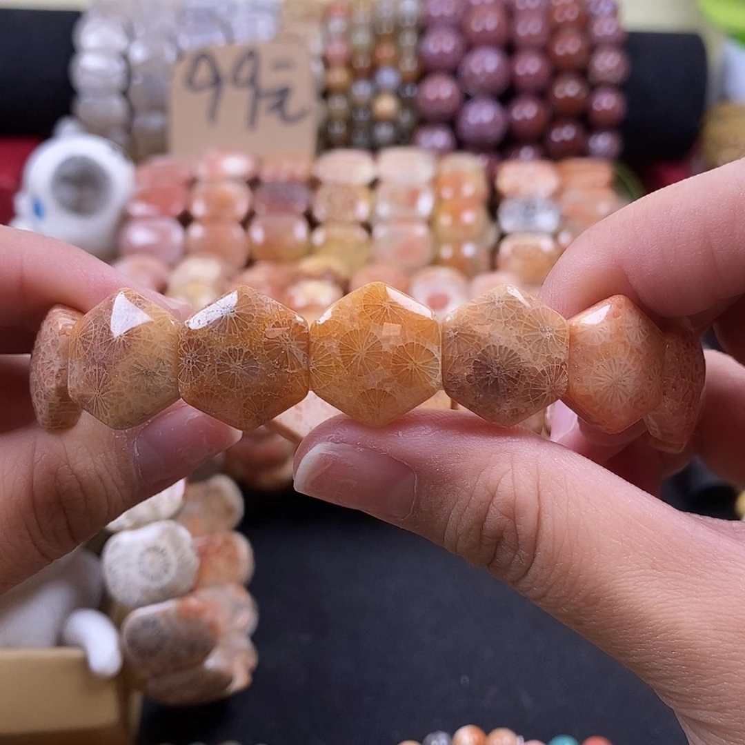 硅化珊瑚（珊瑚玉）未镶嵌手牌22