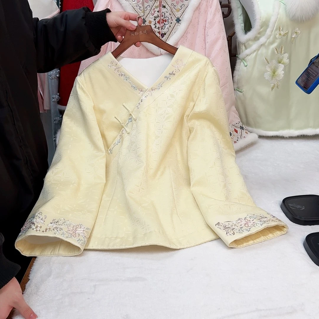 刺绣真丝黄色v领上衣