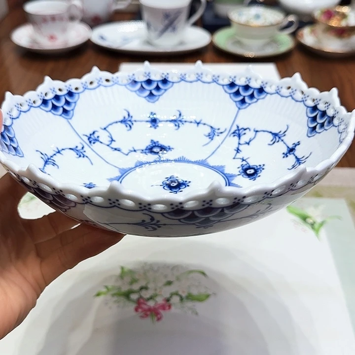 瓷片杯子杯子杯子杯子水杯杯子水杯