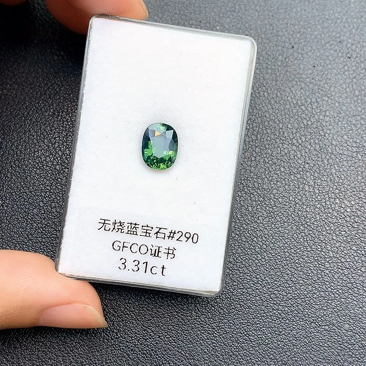 蓝宝石裸石未镶嵌