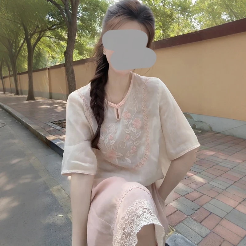 夏季休闲洋气穿搭女2025新款新中式国风改良刺绣上衣阔腿裤两件套