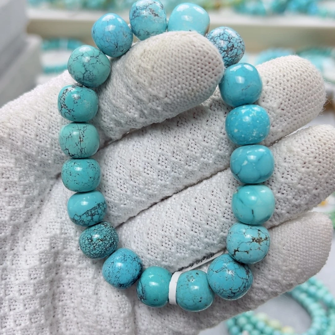 绿松石绿松石未镶嵌