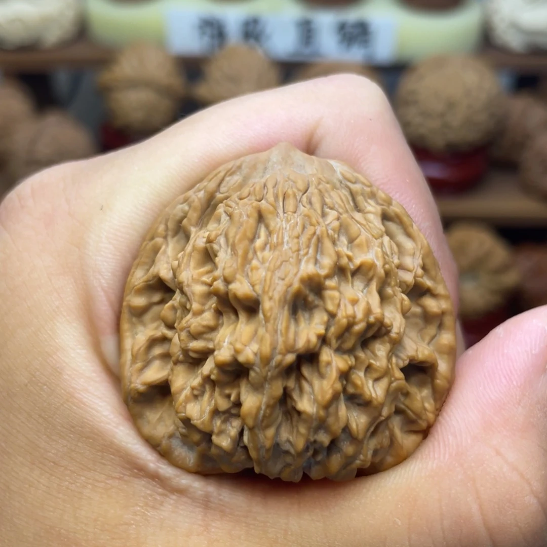 晚***^文玩核桃吊坠麦虎41.5嗑尖不退不换