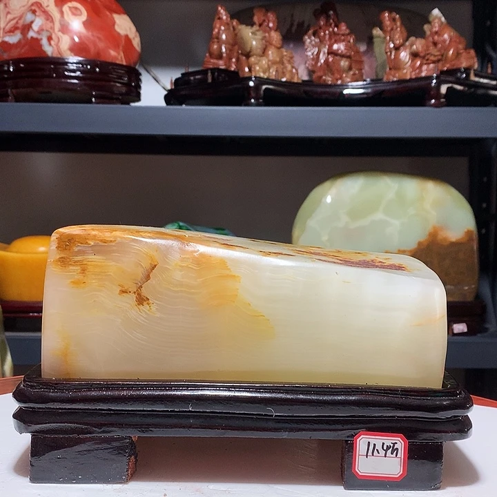 石材宽25厘米高14厘米