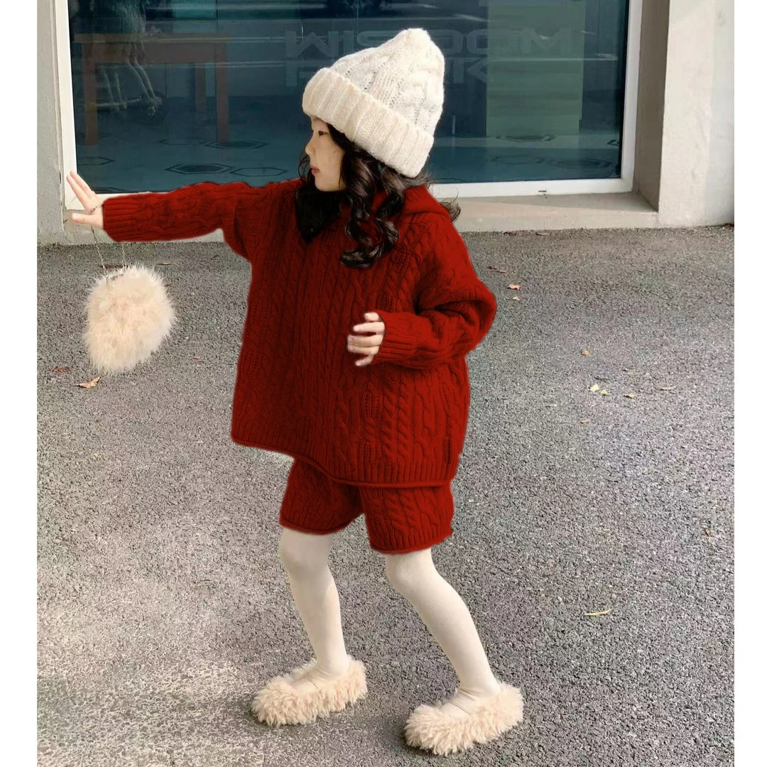 秋冬季时髦新款女童套装洋气针织衫连帽毛衣短裤儿童保暖秋衣套装