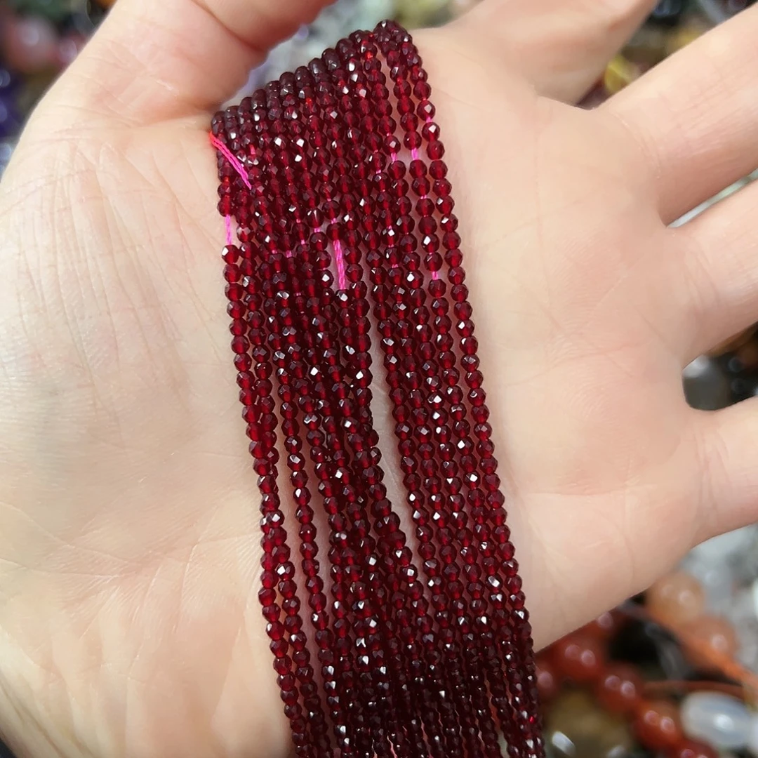 玛瑙/玉髓未镶嵌珠宝半成品，卡2石榴石3条