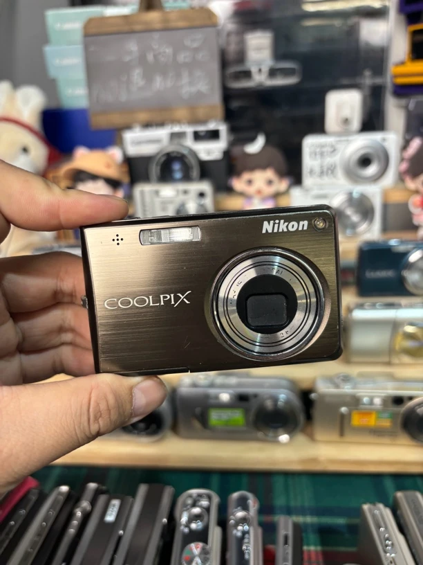 95新 Nikon/尼康 S700人白景浓1200w像素配件齐全no退no换