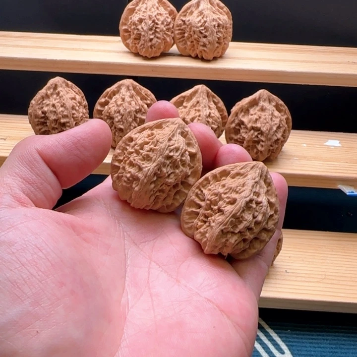 文玩核桃吊坠马蹄