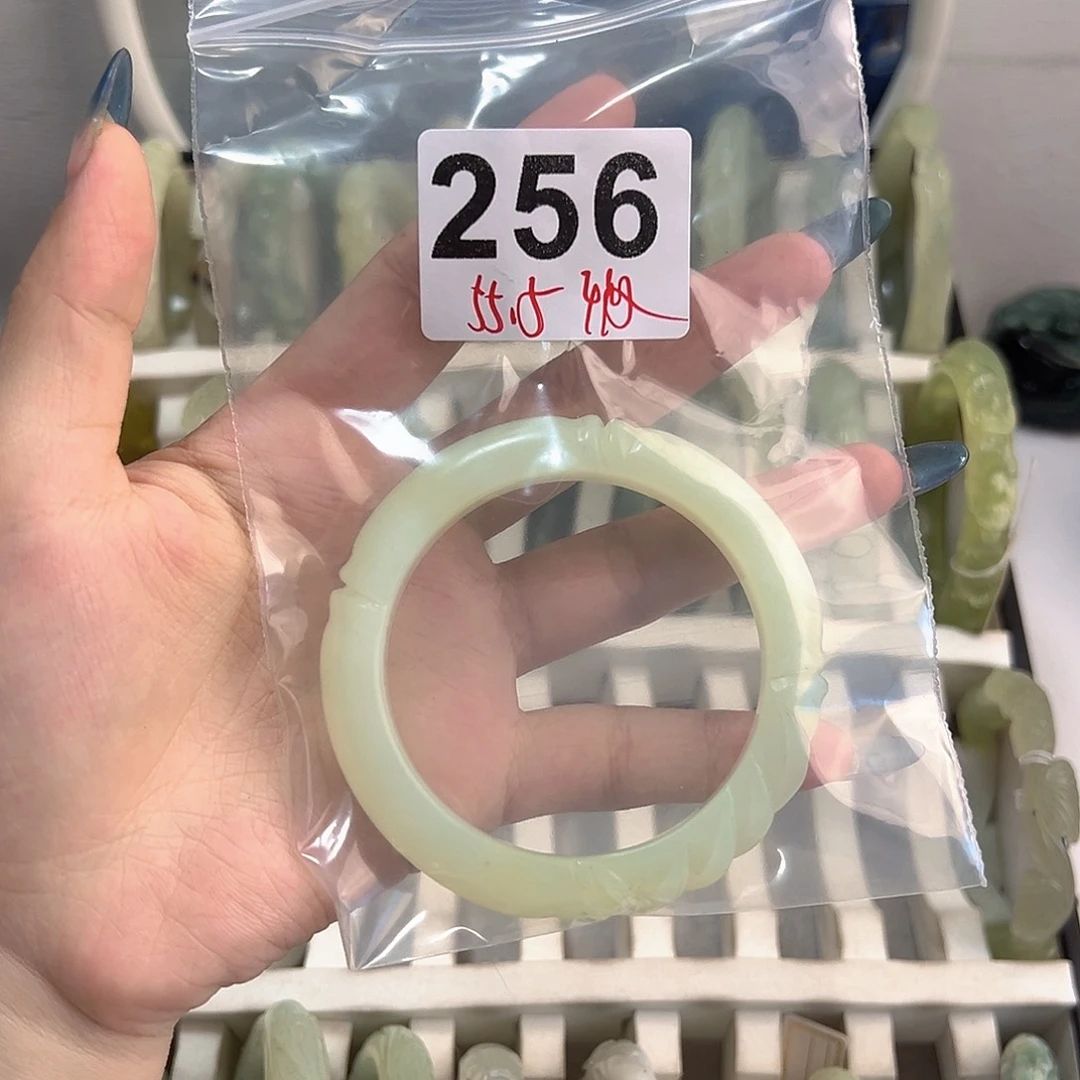 蛇纹石玉未镶嵌手镯K**i