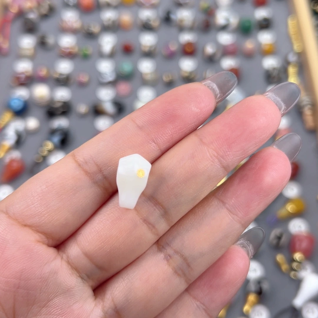 玛瑙/玉髓饰品未镶嵌F***k