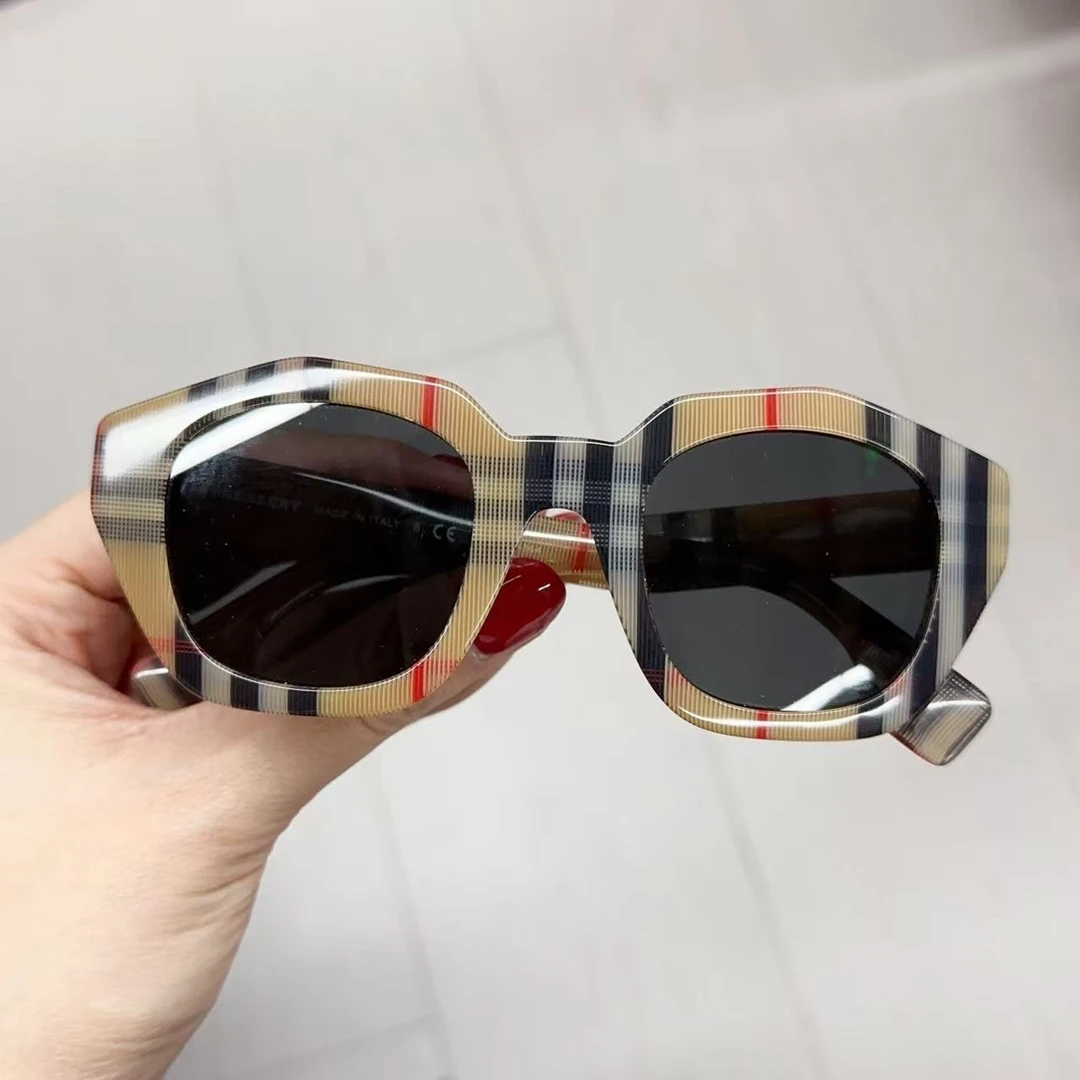 95新 BURBERRY/博柏利 墨镜女款/250913ZPXSH09