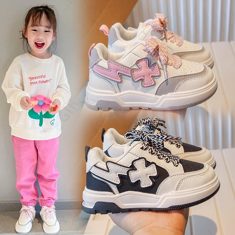 3-12岁中大童鞋子软底儿童运动鞋防滑女童休闲鞋洋气男童板鞋轻便