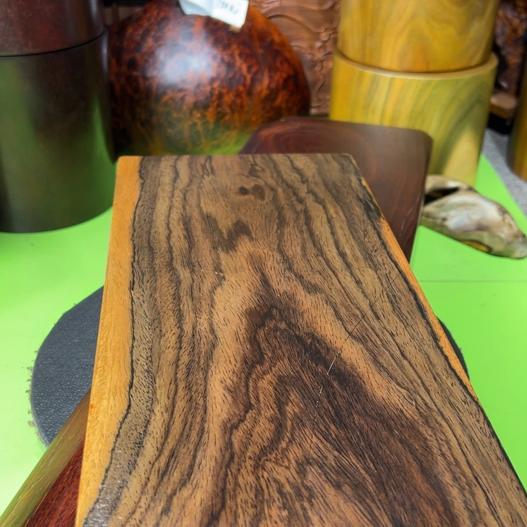 已***置大果紫檀（缅甸花梨）