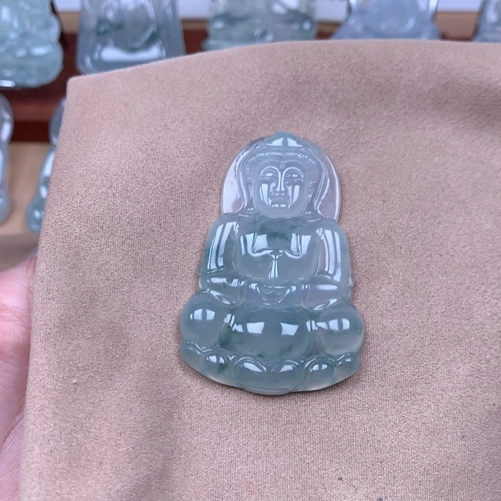 翡翠未镶嵌颈饰缅甸翡翠