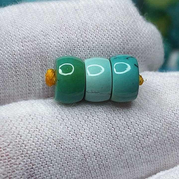 未镶嵌绿松石天然原矿 带武汉地大证书