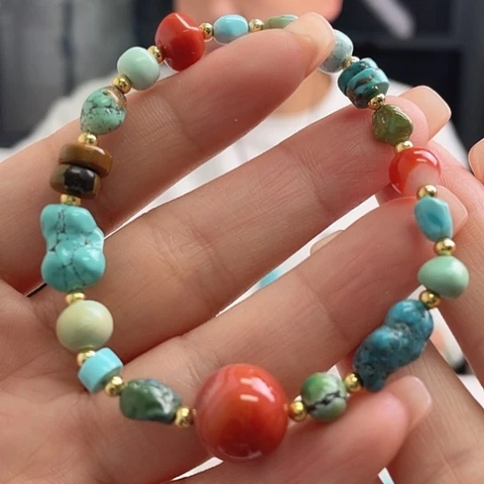 南红玛瑙未镶嵌珠宝奇石