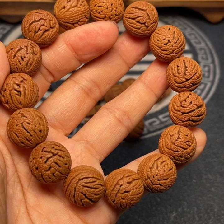 桃核手串龙纹桃核1