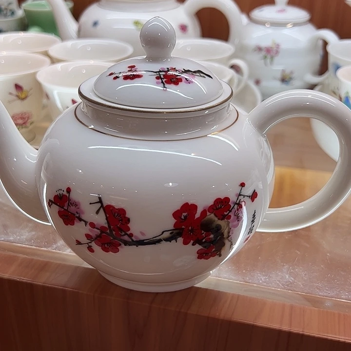 陶瓷茶壶哈哈哈哈哈