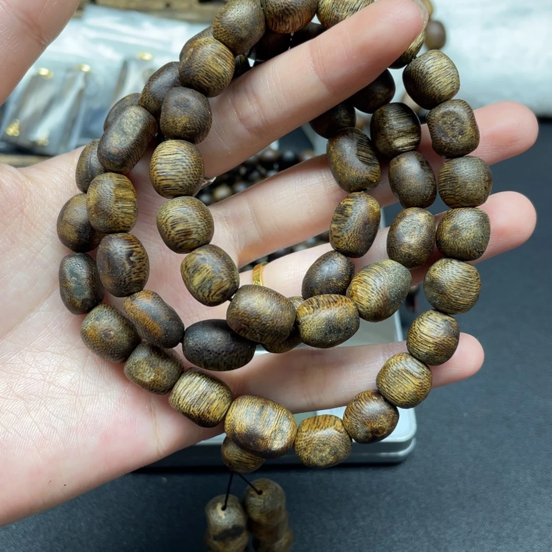 沉香沉香碎屑海南白棋留疤10多