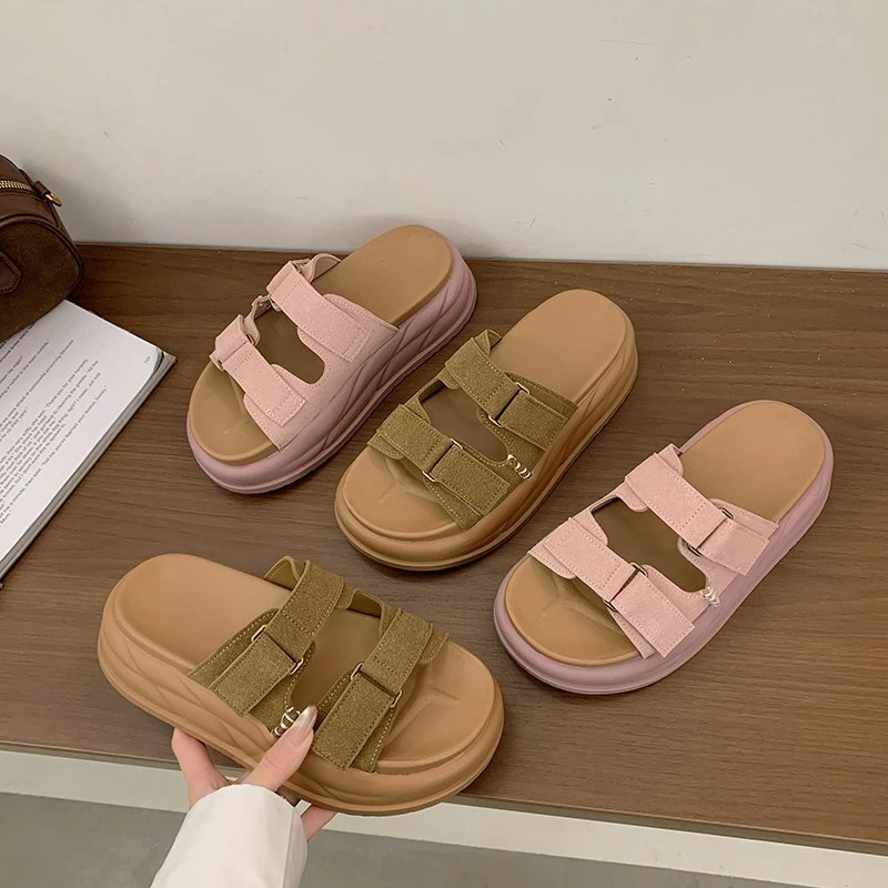 踩屎感厚底一字拖鞋女外穿2025轻奢夏季新款时尚网红沙滩潮凉拖鞋