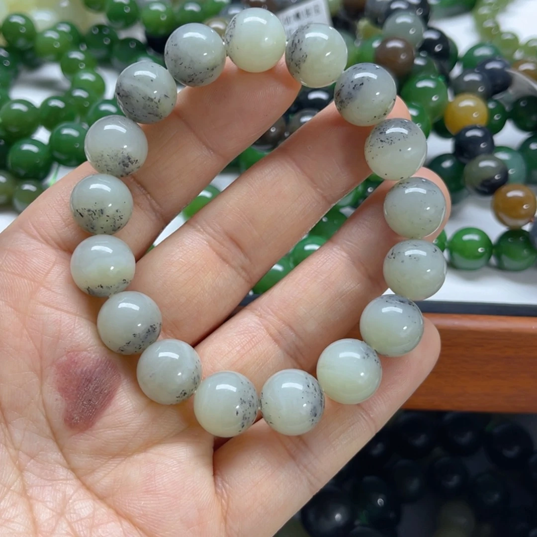 未镶嵌手链和田玉