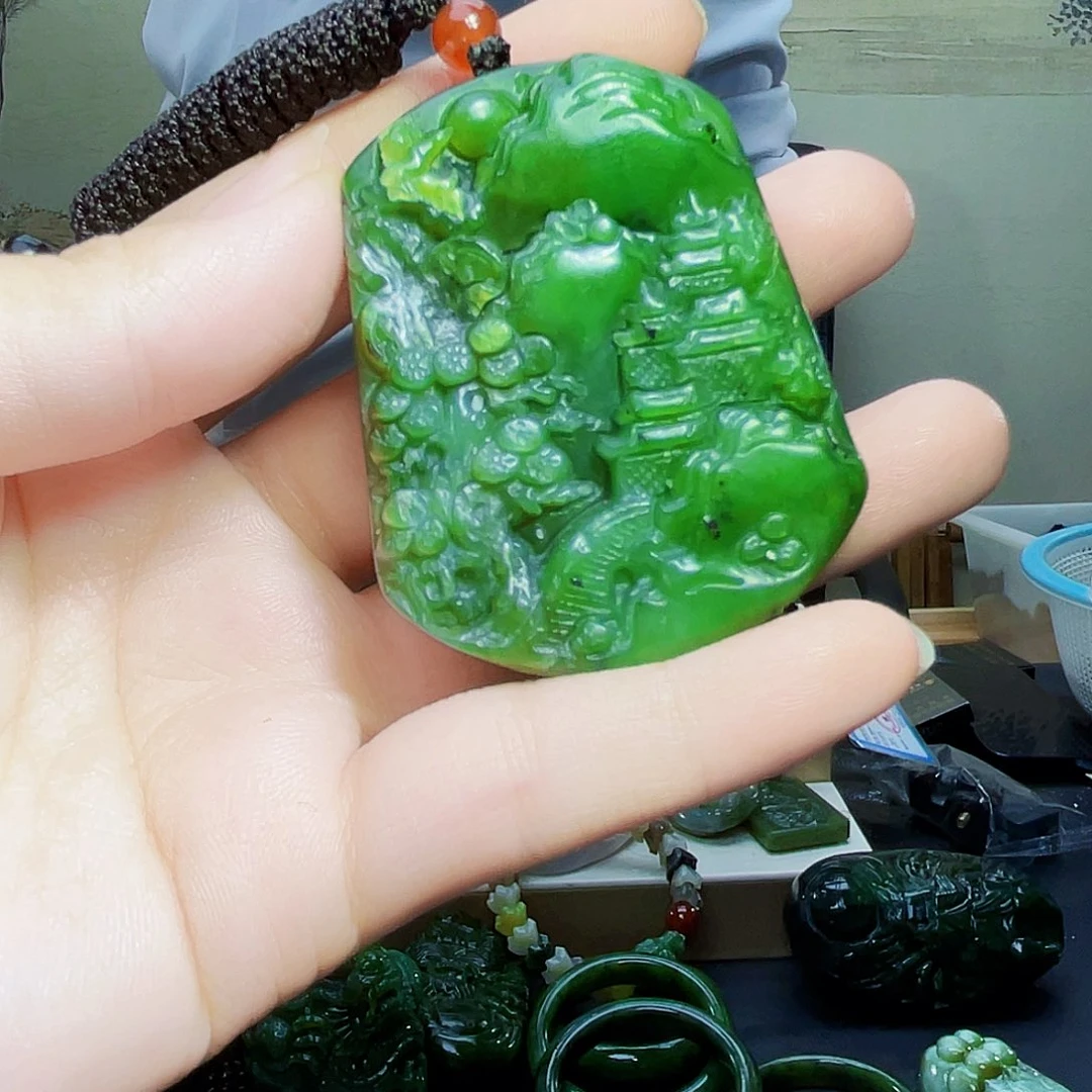 颈饰未镶嵌和田玉