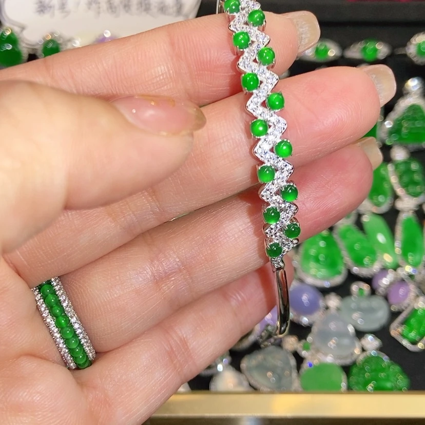 【闪购商品】未镶嵌手链翡翠天然翡翠