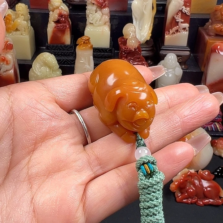 寿山石老性芙蓉石