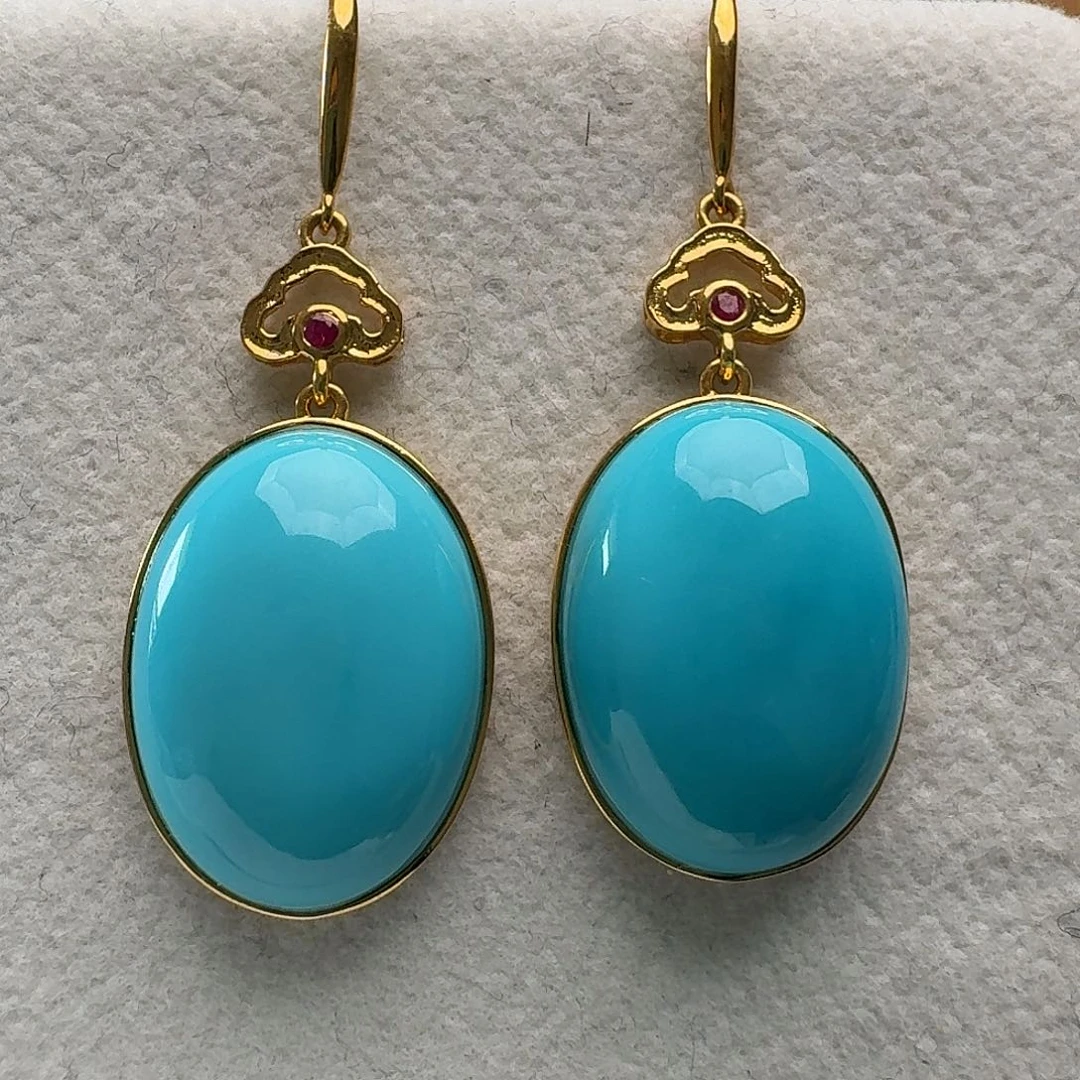 绿松石18K金镶嵌耳饰