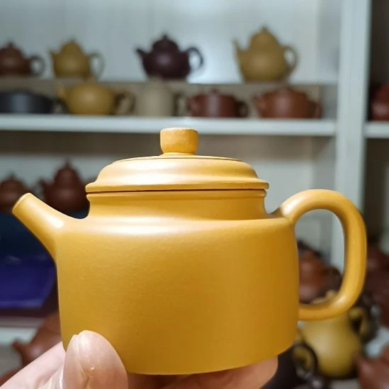 茶壶紫砂原矿黄金段泥德钟260cc半手工