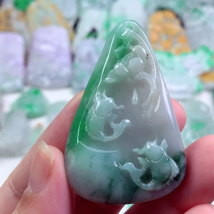 吊坠(不含链)未镶嵌翡翠