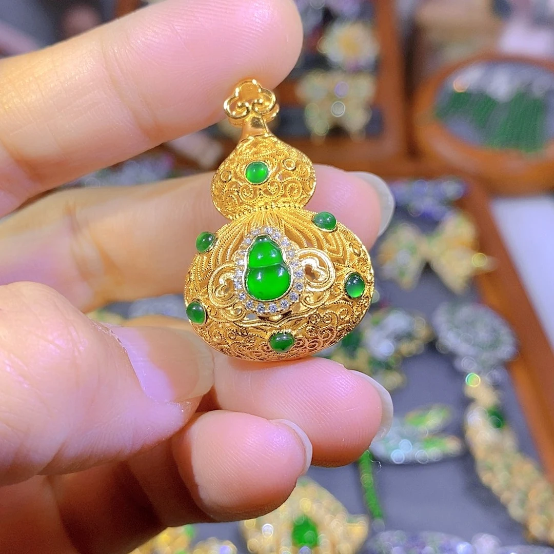 颈饰银S925镶嵌翡翠