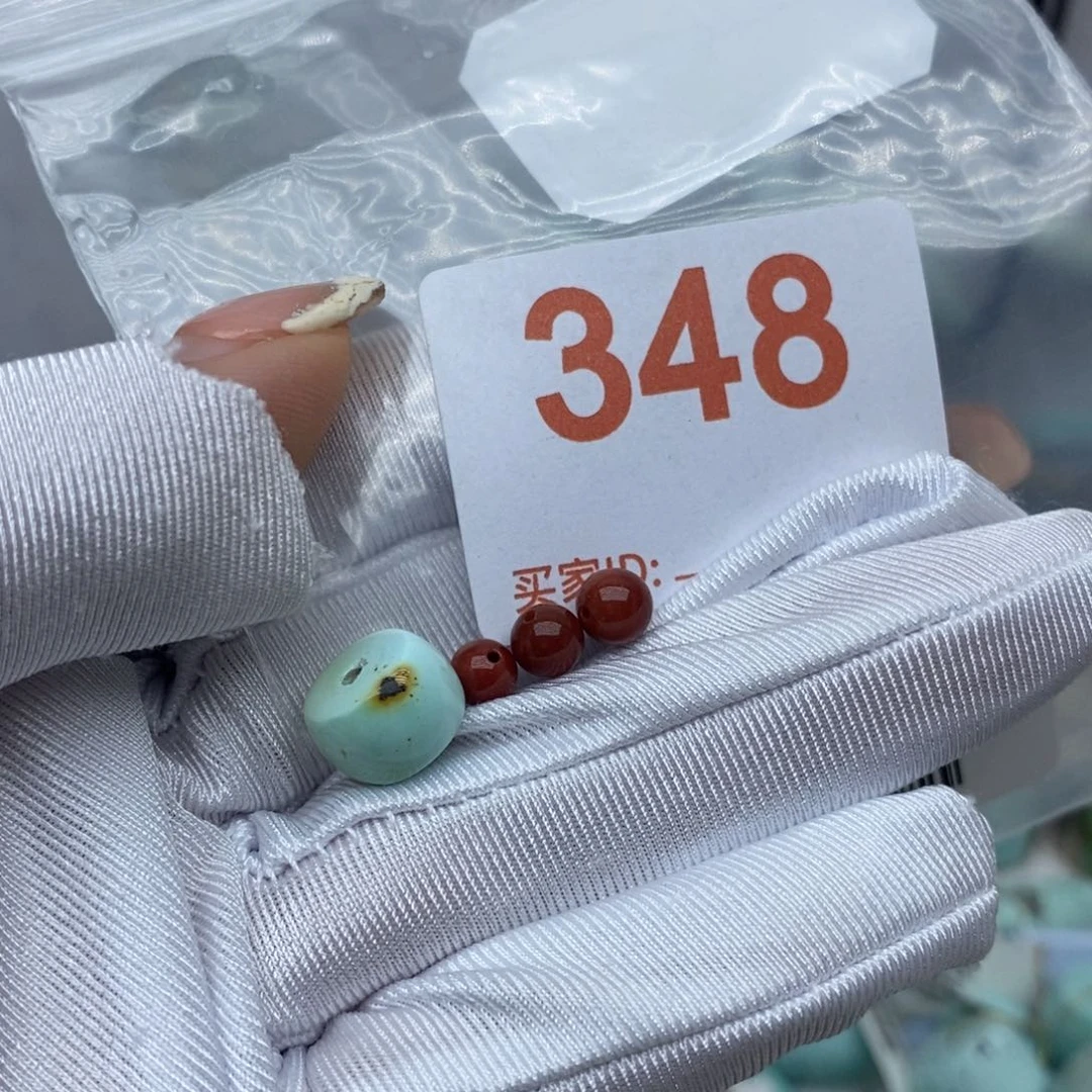 南红玛瑙未镶嵌珠宝奇石